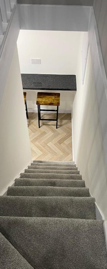 Unique Duplex Apartment Free Parking Free Wi-Fi 6 Minutes From Leeds City Centre Екстер'єр фото